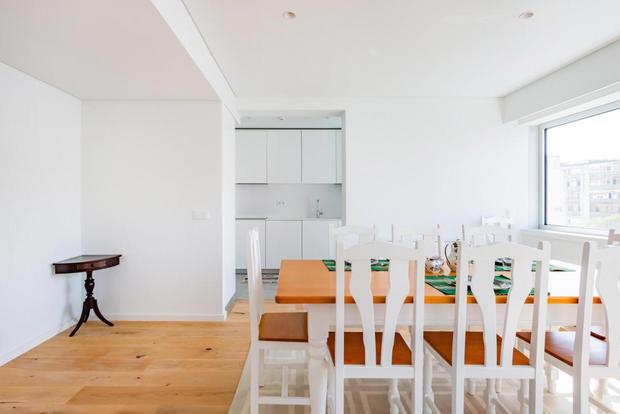 Estrela Modern Flat @ Infante Santo Appartement